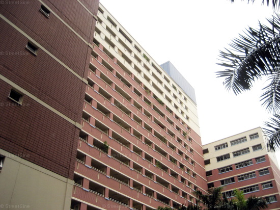 Pasir Ris Street 71 thumbnail photo